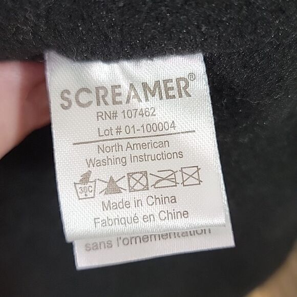 Screamer. Knit Beanie. Lined. OSFA. EUC - Picture 5 of 9